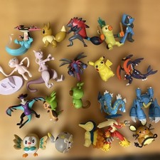 Pokemon Moncolle Mixed Figure Lot 20 Characters Collectible 15+ picture