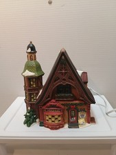 Vintage Heartland Valley Village Christmas Bakery House Light Up Porceain House picture