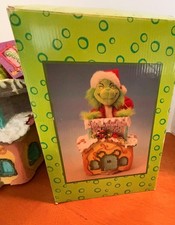 How the Grinch Stole Christmas Animated Chimney, Universal Studios Open Box, Tag picture