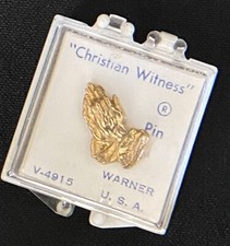 VTG Warner Christian Witness Gold Tone Praying Hands Pin - New in Box USA Made picture