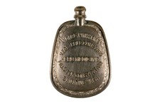 Scarce 1880s Lydia E. Pinkham’s vegetable tonic tin bottle in excellent cond picture