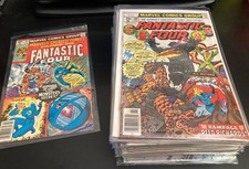 Big Lot of *25* Assorted 1977-1994 FANTASTIC FOUR Special Issues: Foil/Die-Cut picture