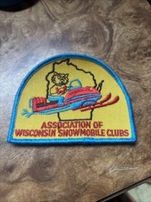 VINTAGE BUCKY BADGER WISCONSIN SNOWMOBILE CLUBS PATCH Rare 70s 80s Association picture