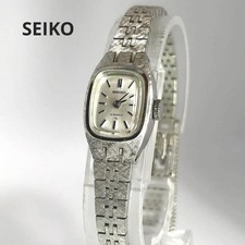 Seiko Vintage Ladies Manual Winding Watch 21Jewels Silver Dial 1970s picture
