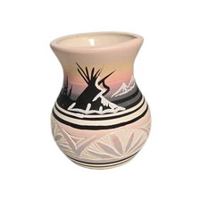 Vintage Native American Navajo POTTERY VASE Chimney Signed Pink Black Gray READ picture