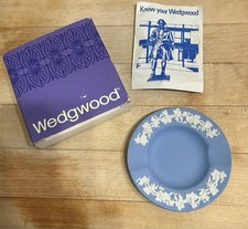 Wedgwood Jasperware Ash Tray, 3 1/2