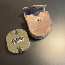 WWII M2 Compass With Carrying Case M19 Vintage Serial No 32494 picture