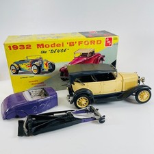 AMT 1932 Ford Roadster Model B DEUCE 3-in-1 Customizing Kit Vintage Assembled picture