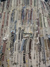 *LOT OF OVER 150 VTG CATHOLIC MIXED LOT ROSARIES FROM NUNS CONVENT WOW picture