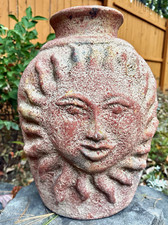 Beautiful Vintage Large Terracotta Sun Face Pot - Excellent Condition 17