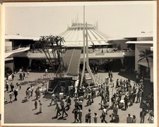 DISNEYLAND SPACE MOUNTAIN 1977 Tomorrowland Original Press Photo 8x10 NM RARE picture