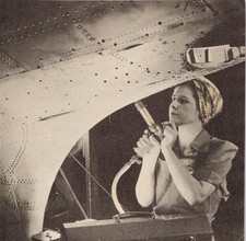 WWII Woman War Worker Magazine Print 1943 Homefront Propaganda Sepia Tone picture