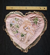  Antique 1920s-30s Heart Embroidered Lace Handmade Doilly Applique Boudoir 12