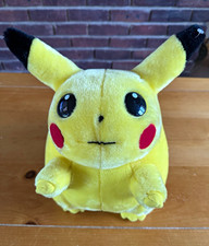 Nintendo Pokémon Pikachu Plush Stuffed Animal Yellow 1999 12”x 9” Original/Rare picture