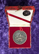 Bao Long Three Pools Mirroring the Moon Chinese Coin Medal w/ Brocade Case picture