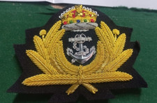 (2 Pcs)  UK BRITISH ROYAL CAPTAIN OFFICERS HAT CAP BADGE INSIGNIA picture