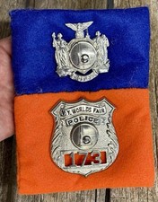 Set Of Original 1964–1965 New York World's Fair “173” Police Cap & Chest Badges picture