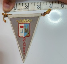 ZAMORA, SPAIN 🇪🇸 SMALL VINTAGE FLAG PENNANT FEATURING COAT OF ARMS  picture