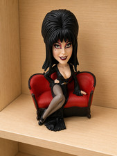 Elvira Mistress of the Dark Red Sofa Bobblehead Figure 8.8 Inch picture