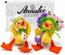 1991 Annalee Easter Ducklings Boy Girl Couple Pair Vintage Felt Dolls USA picture