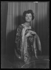Photo:Mrs C.B. Fletcher Portrait 1910s Woman Studio Photograph picture