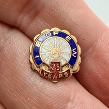IBEW 25 Years Award Lapel Pin Electrical Workers Union Marked 10k IB of EW picture