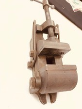 Vintage Chicago Tool & Eng. Co -  angle Machinist Vise Made is USA picture