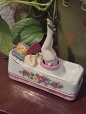 Vintage 1950s Japan Naughty Nodder Ashtray Pinup Lady Legs Fan G Nov Co picture
