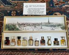 Les Meilleurs Parfums de Paris - 10 miniature bottles in original box picture
