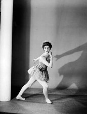1935 Dancer Joan Sterndale Bennett Dancing OLD PHOTO picture