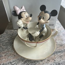Lenox Walt Disney Showcase Mickey's Teacup Twirl Figurine Original Box picture
