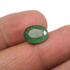 Exquisitely Top Zambian Emerald Green Faceted Oval Shape 3.55 Crt Loose Gemstone picture