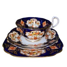 Vintage Royal Albert Crown China Heirloom Trio Tea Cup Saucer Square Plate picture