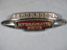 Nice Vintage 1946-1949 OLDSMOBILE Hydra-Matic Drive Trunk Ornament picture