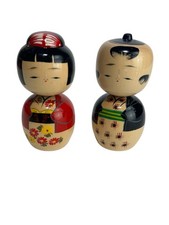 Vintage KOKESHI Wooden Dolls Japanese Married Couple Man Woman Set 5 In. picture
