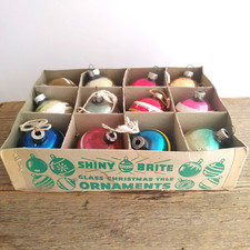 Lot 12 Vtg Box Shiny Brite Made in US of A Striped Christmas Ornaments NO LID picture