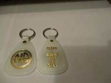 NA NARCOTICS ANONYMOUS KEYTAG CLEAN TIME - ONE YEAR - GLOWS IN THE DARK  picture