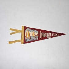 Vintage Coeur DAlene Idaho Souvenir Pennant With Sailboat Graphic Red Felt 12 In picture