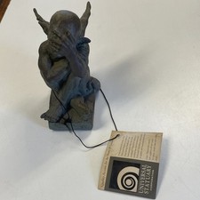 Vintage 1996 Universal Statuary 5048 Gargoyle OMG Peek-a-Boo picture
