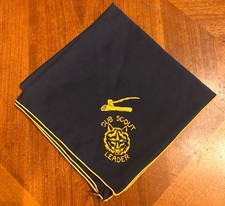 Vintage BSA Cub Scout Leader Neckerchief Navy Blue Yellow Embroidered picture