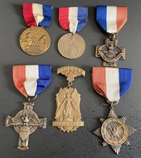 Nice Collection of 6 Scarce WW2 Pennsylvania Local Town Service Victory Medals picture