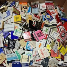 50 UNSTRUCK VINTAGE MATCHBOOKS Ass'd Lot Collectible Bar / Hotel / Ads /politics picture