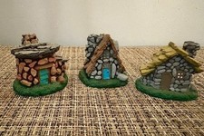 Three Small Handpainted Cottages, 1 1/2 Inches Tall, Trinket Decor, CharmingCute picture