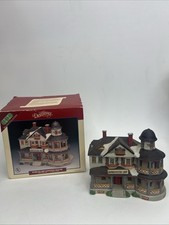 Lemax Dickensvale Harborview Inn Christmas Village 1994- Does Not Include Cord picture
