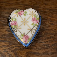 Limoges STYLE Porcelain Trinket Box Heart Shaped Cabbage Rose Gold Je T'Aime picture