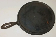 1891 - 1910 Early Antique Vintage Wagner Arc Star Logo No. 8 Cast Iron Griddle picture