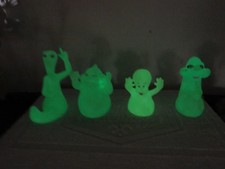 All 4 1995 Pizza Hut Casper the Friendly Ghost Glow in the Dark Hand Puppets picture