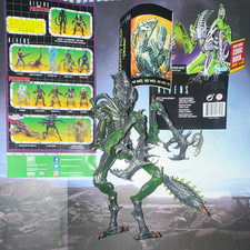NECA Aliens Mantis Alien loose complete w/ broken tail Authentic rare picture