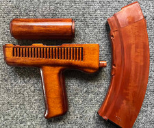 Reproduction AIM74 AIMS-74 Bakelite Orange Dong handguard set picture