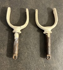Vtg Cast Iron Boat Oar Locks Rowboat Oarlock Horns Nautical Hardware 1-3/4” picture